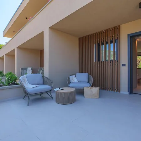 Campoblu مارينا دي كامبو